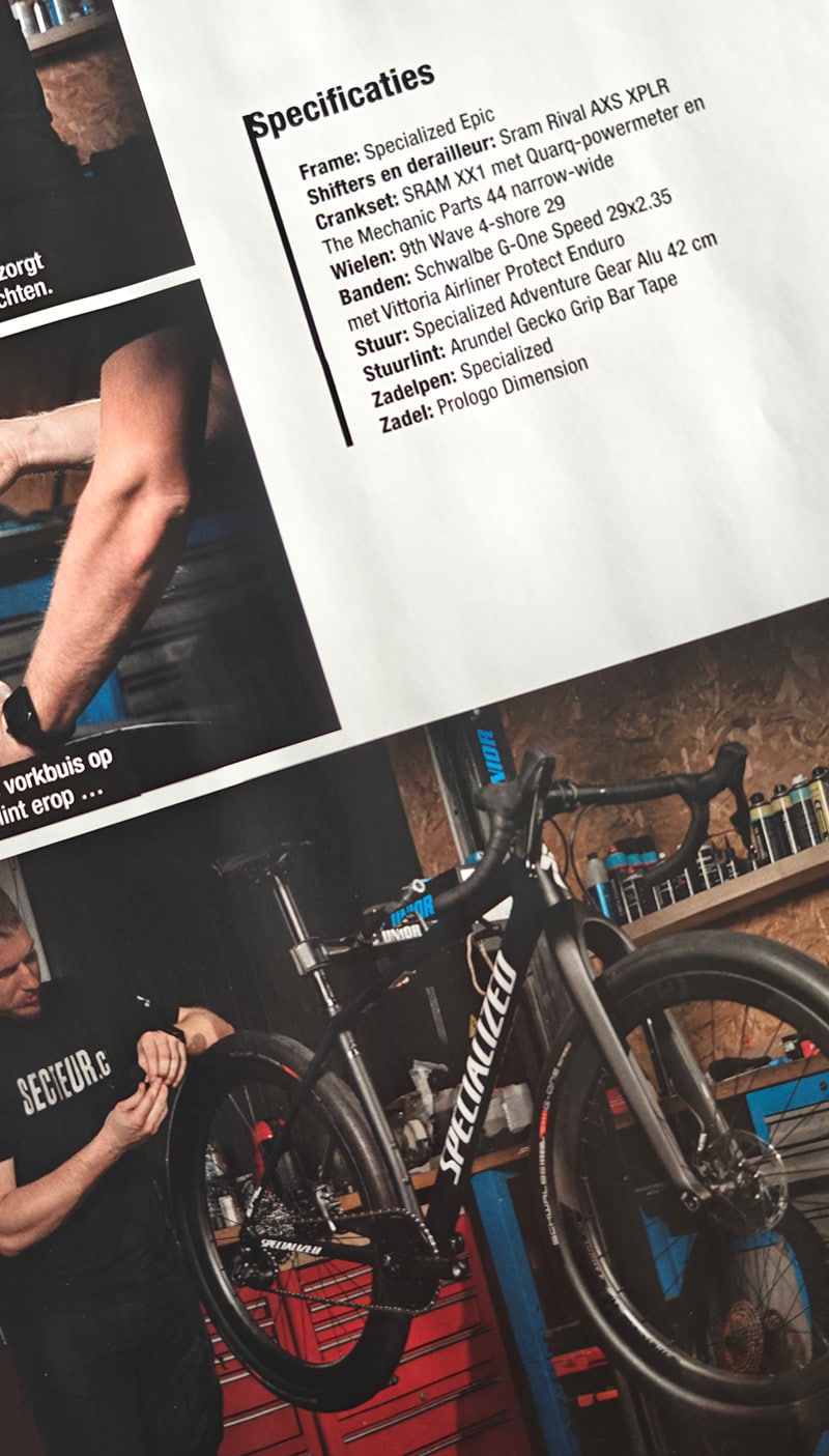 Grinta! magazine specifications page for the 9th Wave 4-Shore beach racing wheel